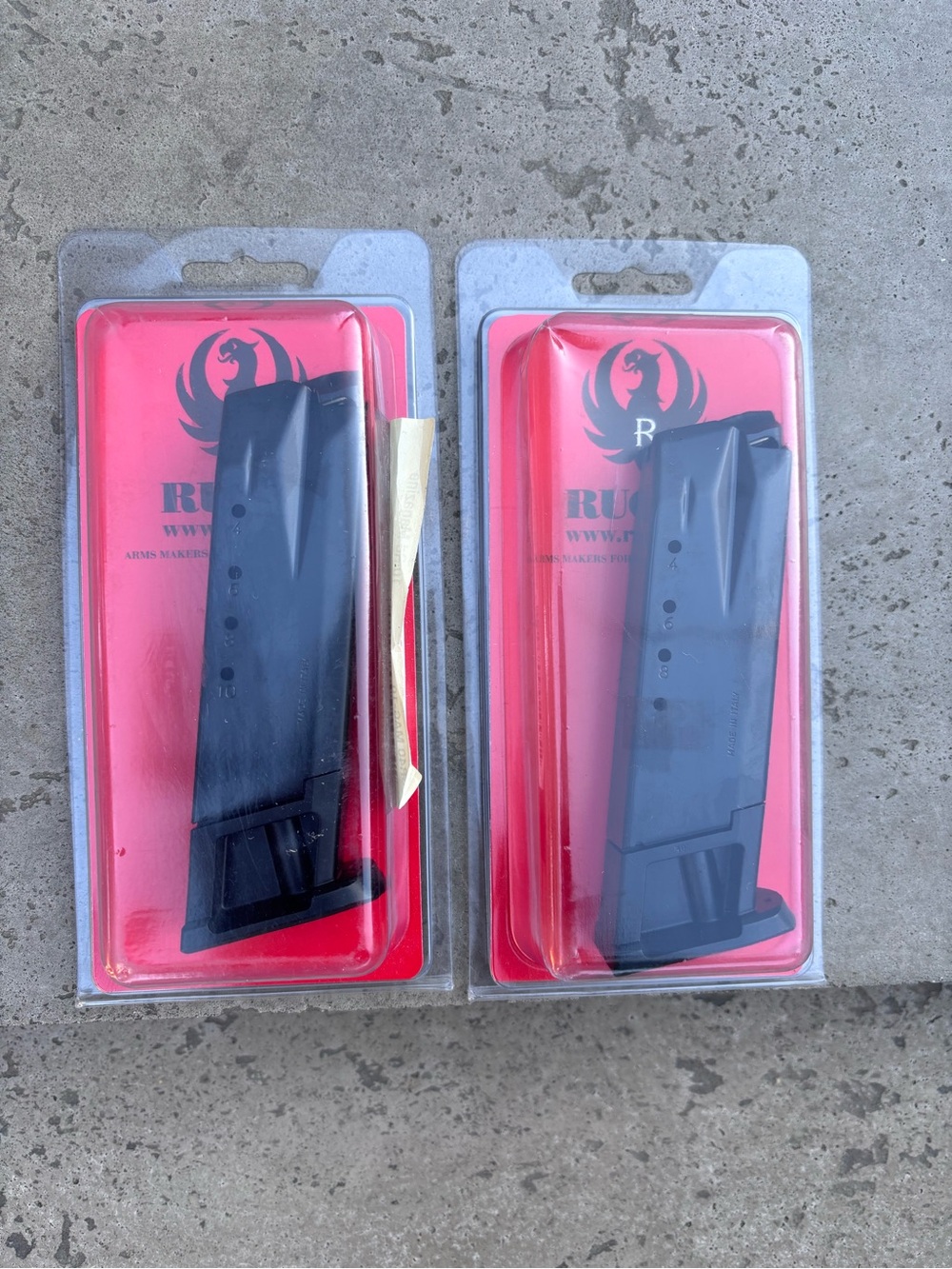Pack 2 Ruger SR40 Factory MAG-10 10 Round Magazine OEM FS 40SW made in Italy NEW